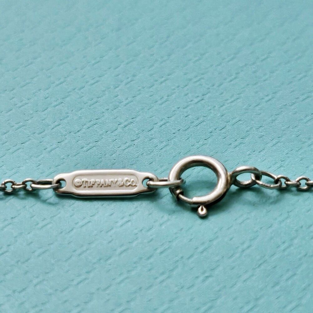 🩵SOLD🩵Tiffany & Co. Round Diamond Solitaire 0.25 ct Platinum Chain Necklace - Picture 5 of 9